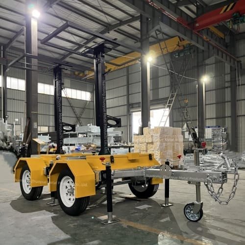 VMS and PTL traffic control trailer for mobile traffic management applications
