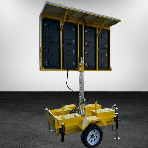 VMS Trailer for Traffic Management with Clear Display of Messaging