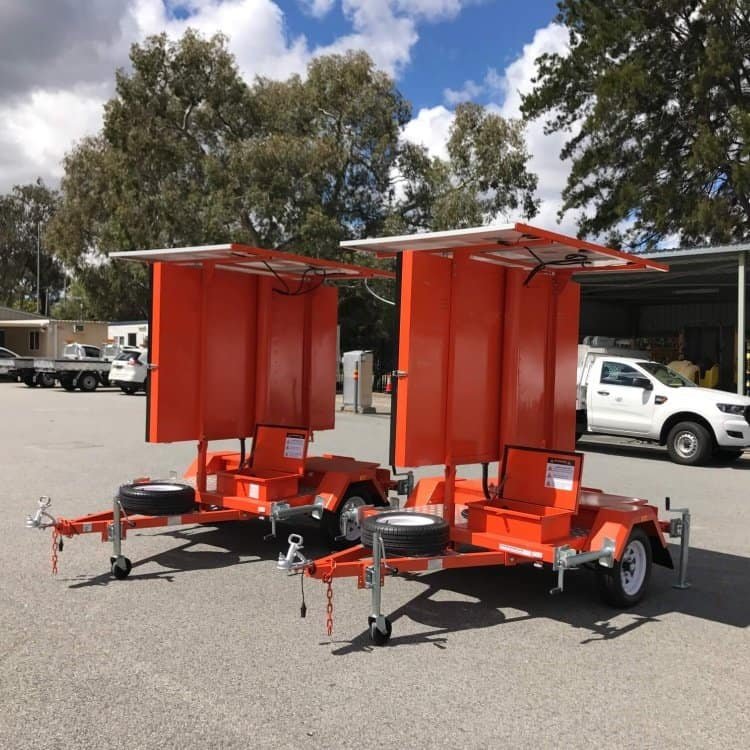 VMS Trailer for Traffic Management with Clear Display of Messaging